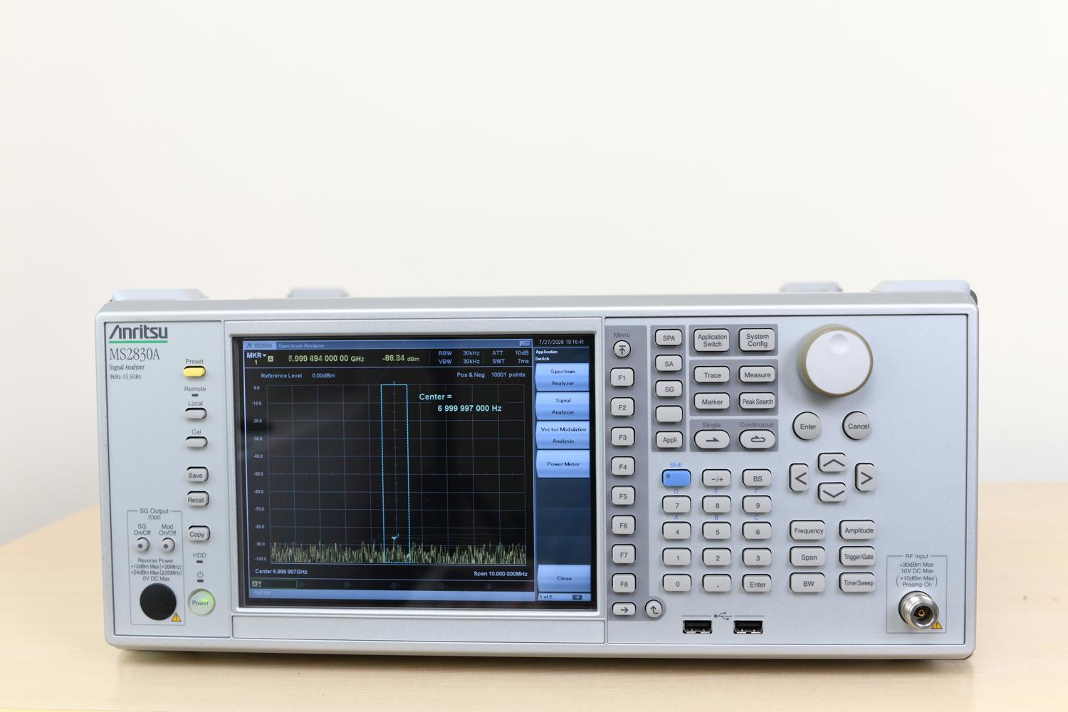 Анализатор спектра Anritsu MS2830A до 13 ГГц